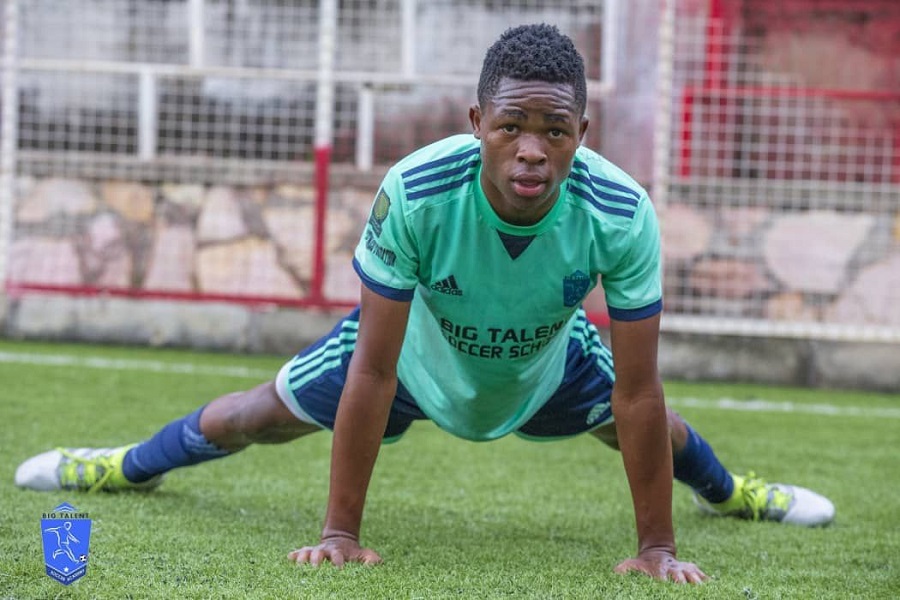 Blanchar Mulamba: Young midfielder moves to the USA for sports-cum-education scholarship