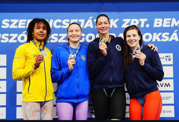 Muzito, Kaumi shine in Hungary