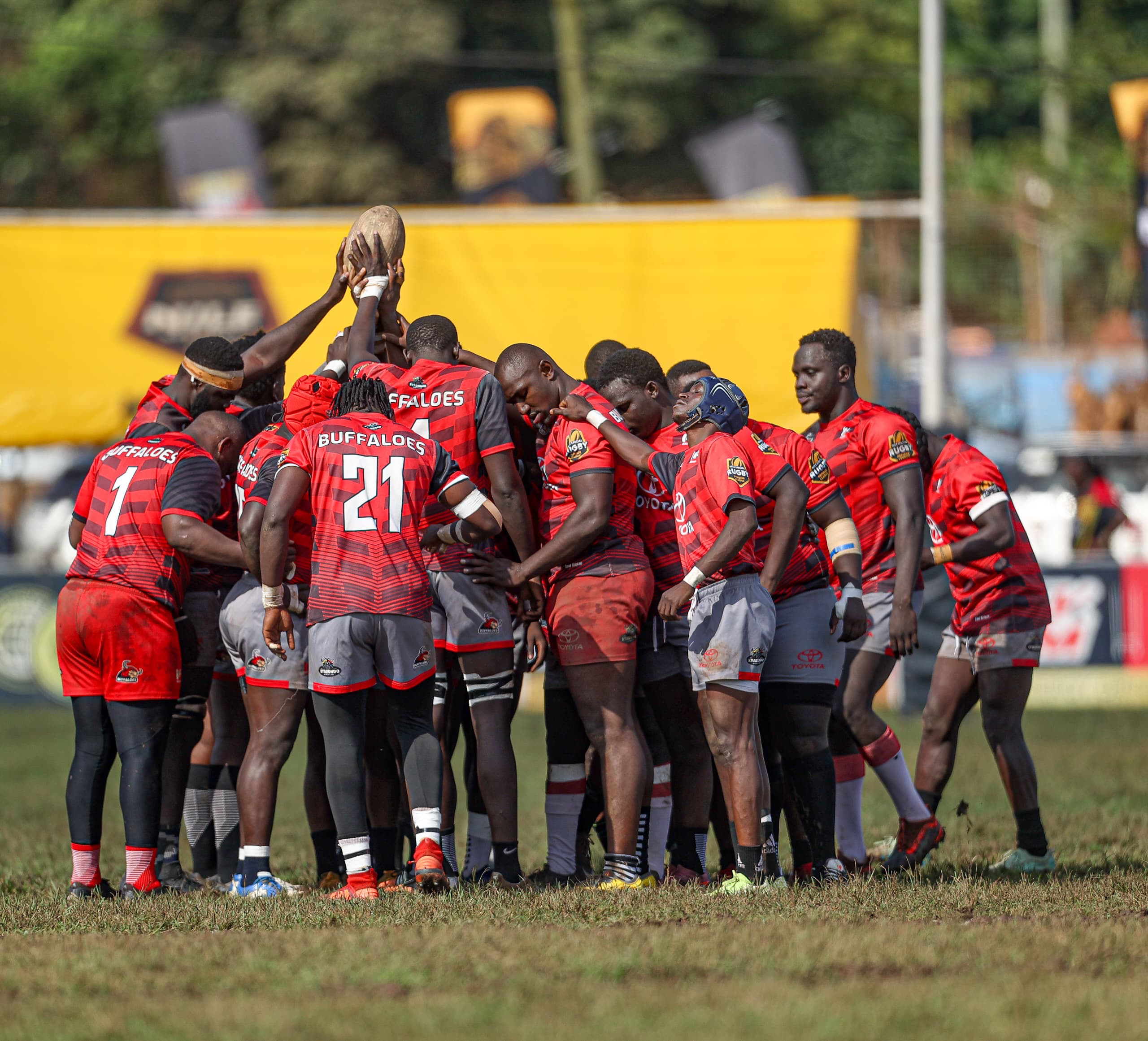 Buffaloes outmuscle Impis to stay top of the table